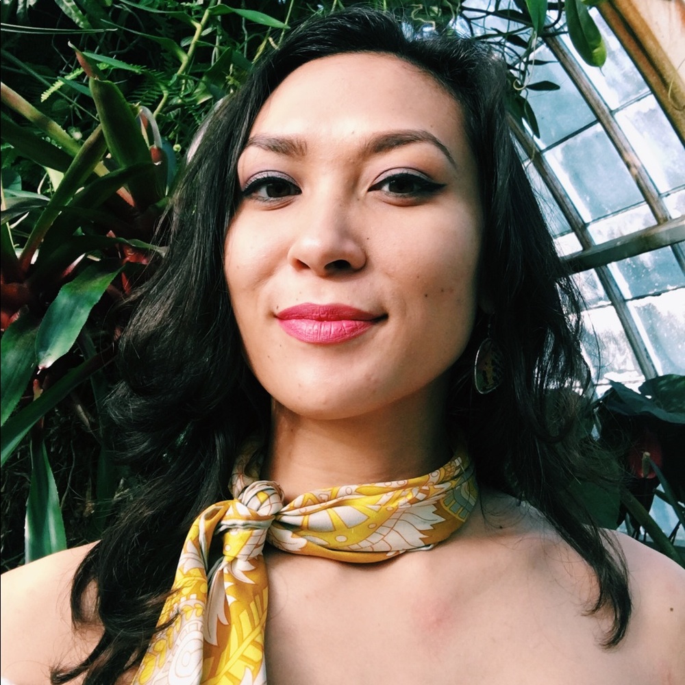 Meet your Posher, Becca